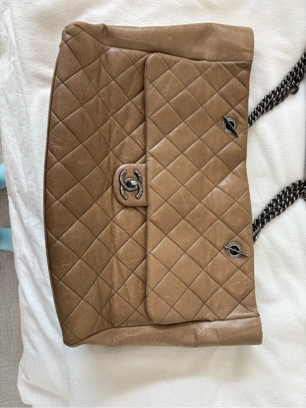 CHANEL handbag  Tote